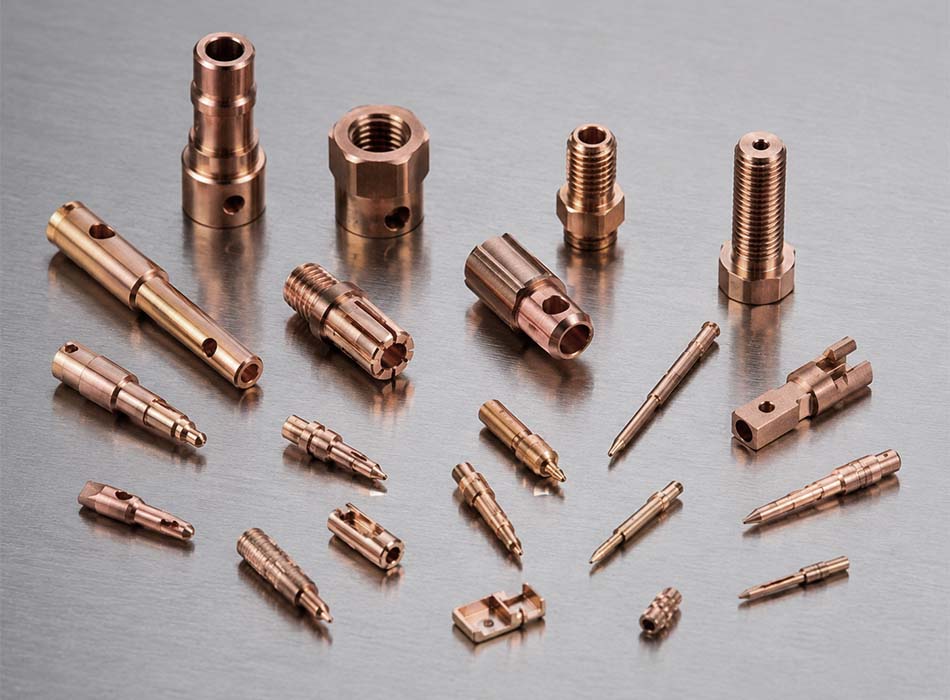fabrication de pièces cuivre usinées pour applications électriques et industrielles
